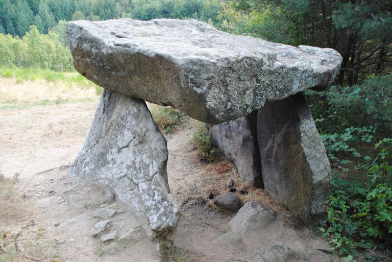 loire-dolmen